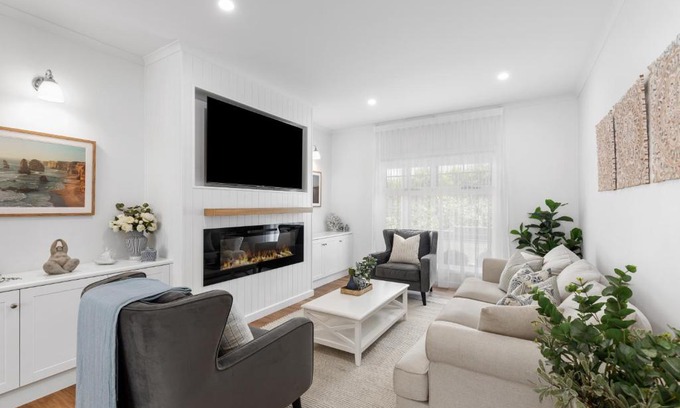 Mount Gambier Villa | Foxmount Estate - MAGNUS
