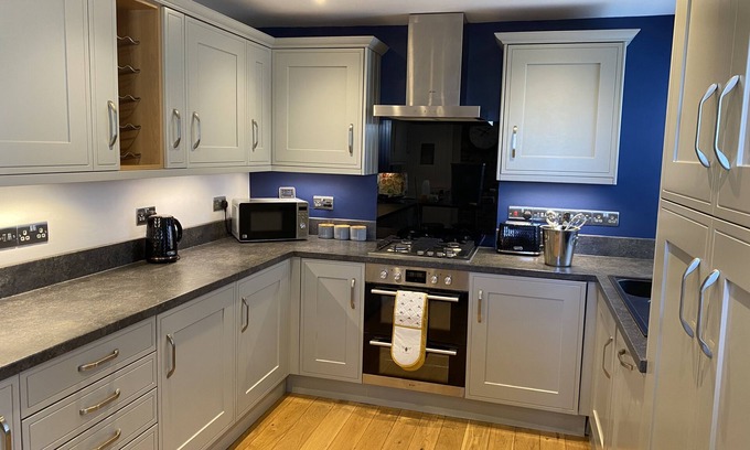 Westward Ho House | Foxy cottage near Westward Ho!
