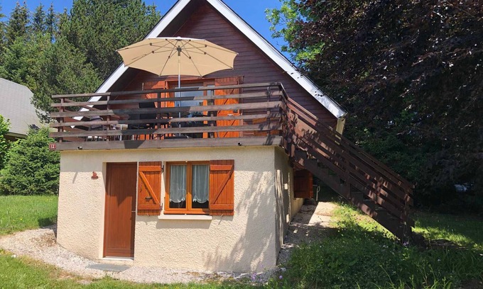 Autrans Ski Chalet | Charming 2-Bedroom Chalet in Autrans with Terrace & Private Land - Sleeps 4