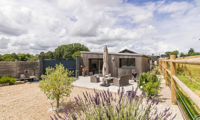 Tourlaville Cottage | Modern Cottage with Private Garden, Terrace & Bikes Near Château Ravalet, Close to Sea and Shops