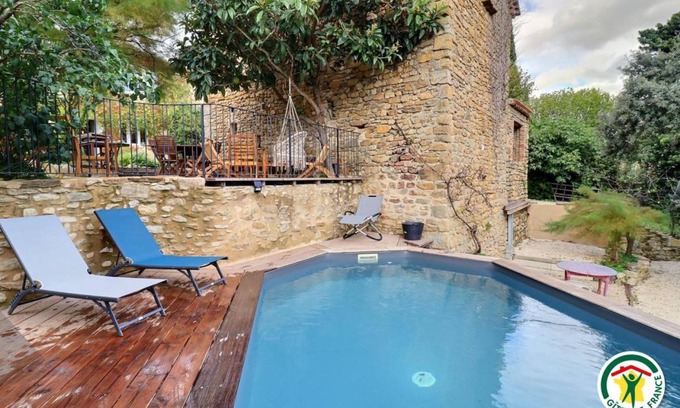 Roche-Saint-Secret House | 89 m² Gîte ∙ 3 bedrooms ∙ 6 guests