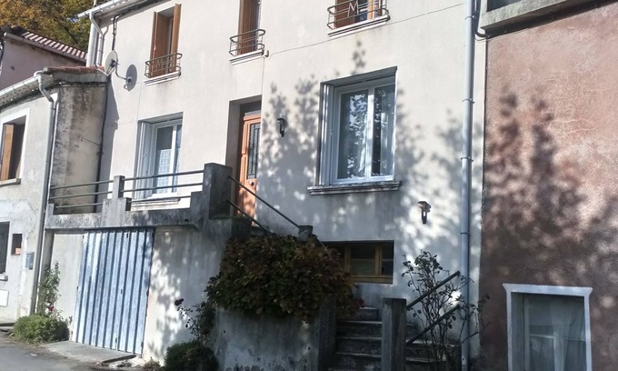 Saint-Etienne-Vallee-Francaise House | large village house