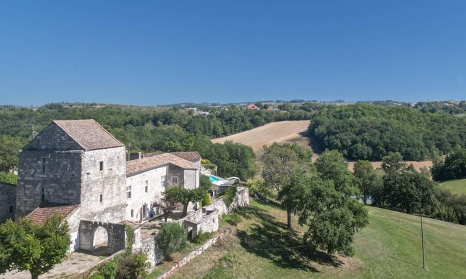 Saint-Martin-de-Beauville Villa | Villa ∙ 4 bedrooms ∙ 10 guests