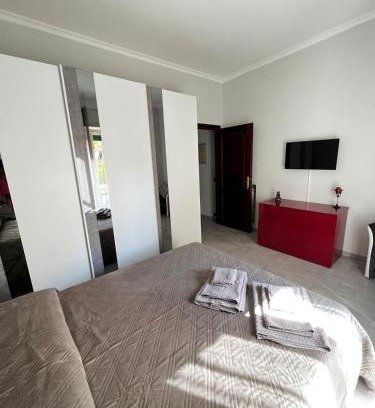 Quartiere XXIII Alessandrino Apartment | Francesco's Rhome