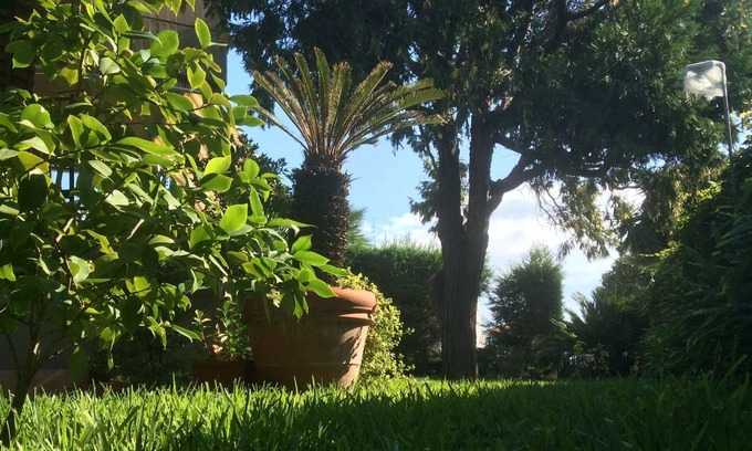Torre Archirafi Villa | Franco's Green and Blue Villa