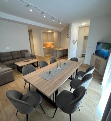 Tuzi Apartment | Fratelli Apartments