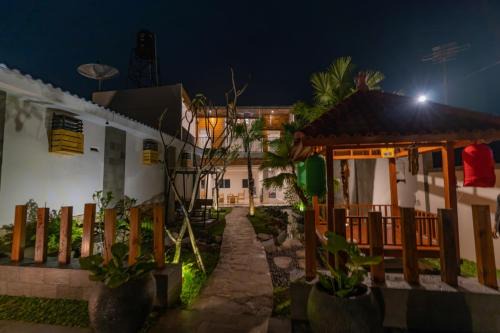 Sukapura Hotel | Fredelia homestay