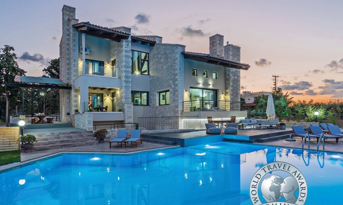 Atsipópoulon Villa | Free Breakfast at villa with Outdoor & Indoor Pool, Hot Tub, Home Cinema