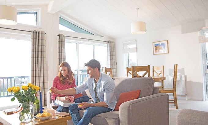 Axminster Ski Chalet | Fresh and contemporary styled lodge.
