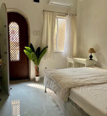 Borivali West Villa | Friends and Family Group Villa- Borivali West