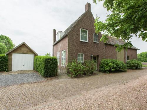 Aardenburg House | from the Zealand coast and 20km from Brugge!