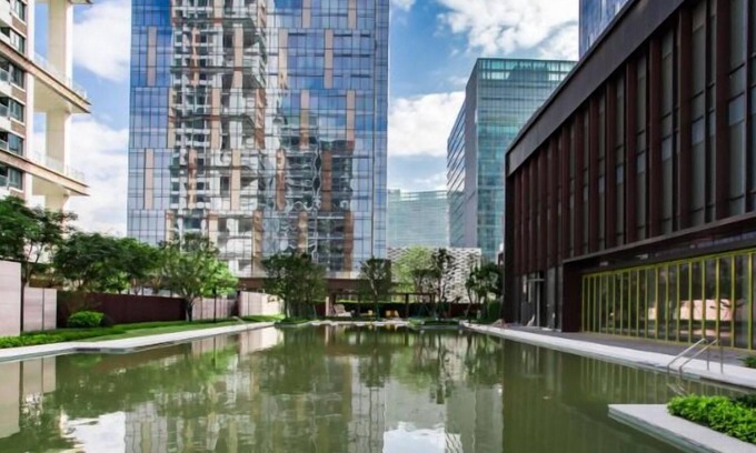 Huaqiang North Apartment | fuan hotel