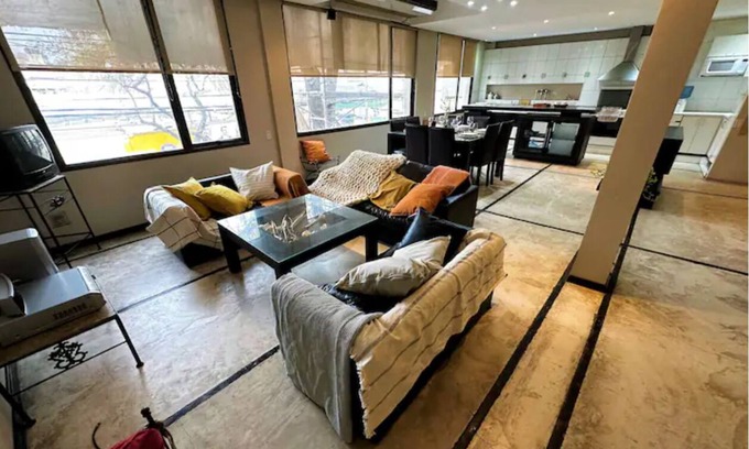 Gerli Apartment | Full floor patio Pleno Centro