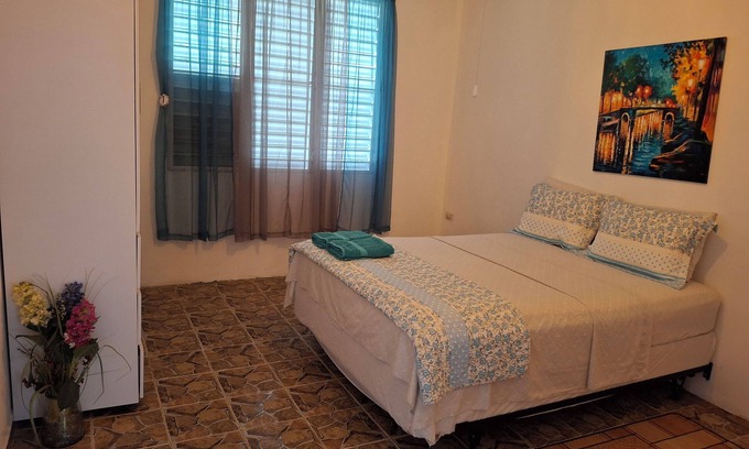 Cocos House | Full house in rural area. Close to carr #2,pharmacy,supermarket,gas station