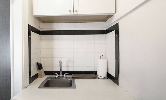 South Lake Apartment | Full Studio in Hollywood Close to Aventura Mall, Casino, Beach