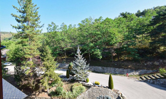 Enveitg Apartment | Fully equipped studio with swimming pool, gym and large green spaces.