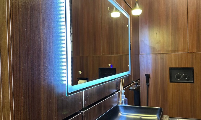 Wuse 2 Apartment | Fully fitted 2 bedroom smart luxury apartment.
