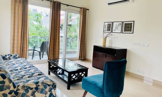DLF City Apartment | Fully Furnished One Bedroom Apartment with Hall, Kitchen and Balcony-Cyber City