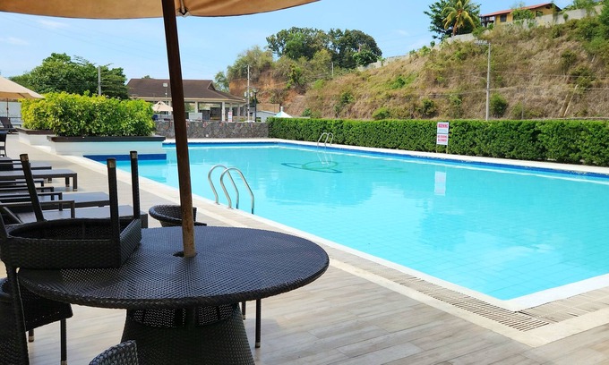 Cagayan de Oro Condo | Fully furnished 1-Bedroom Apartment City Centre with Self-Check-In