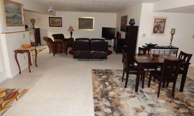 Fort Collins Apartment | Fully private 2-bedroom apartment near downtown Fort Collins