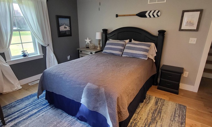 Curtice House | Fully remodeled house 5 min from Lake Erie, large yard.