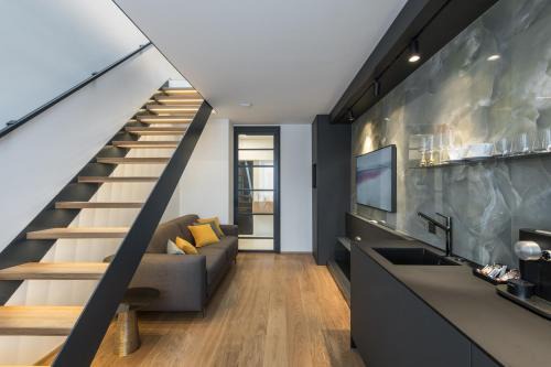 Palmovka Apartment | Fully renovated stylish duplex in a convenient location