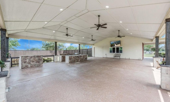 Clodine House | Fulshear Home & Gardens