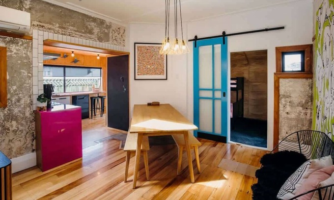Fitzroy Villa | Fun Times in Fitzroy - eclectic bungalow by beach