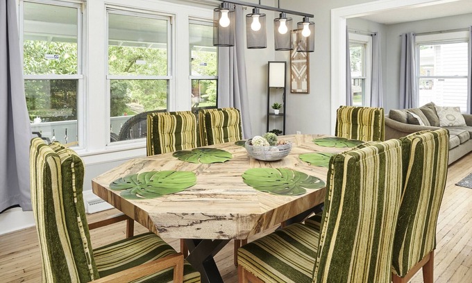 West Akron House | Funky Fabulous Fun House - 5 Bedrooms
