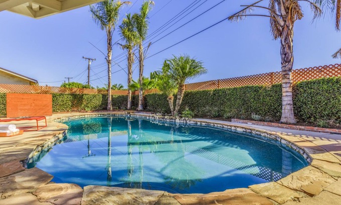 Southeast Anaheim House | Funtierland + Maverick + Wifi + Pool + Pet Friendly
