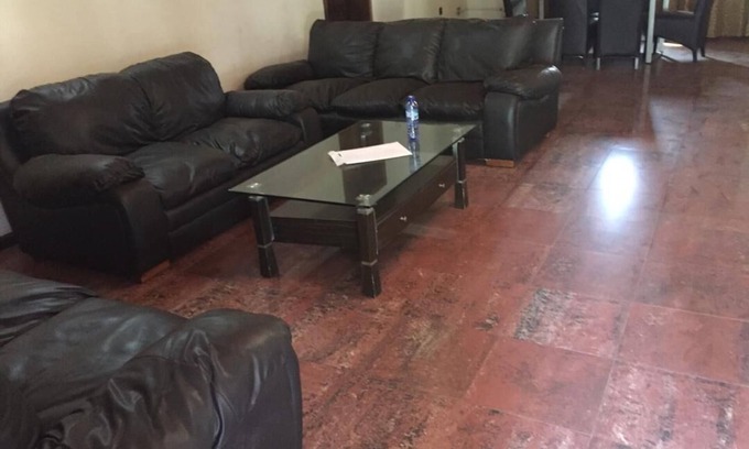 Accra House | Furnished 5 bedroom and 2 boys quarters house