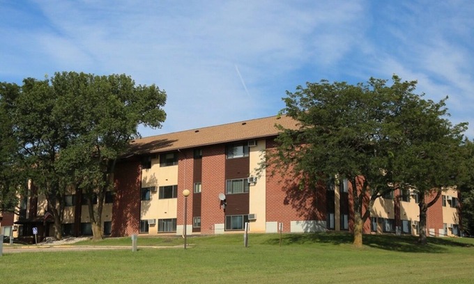 Lamberton Apartment | Furnished Apartment long & short stay Lamberton Minnesota