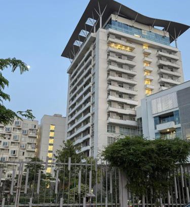 Loralai District Apartment | Furnished Apartments in Penta Square Mall DHA Phase 5 Lahore