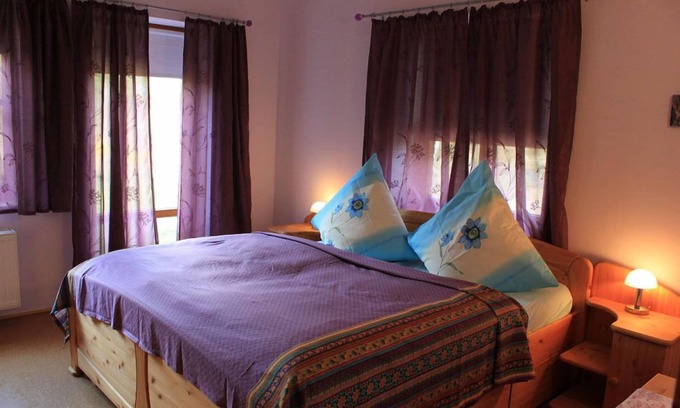 Walsrode Apartment | FW ground floor private entrance and terrace, d. Site of a nursery BIOLAND