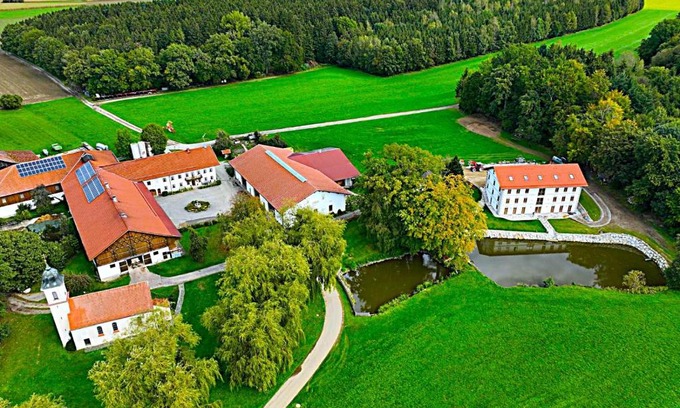Forstern House | Gästehaus Eicherhof