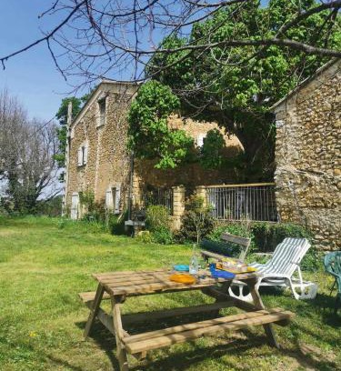Puymeras House | Gîte à la campagne