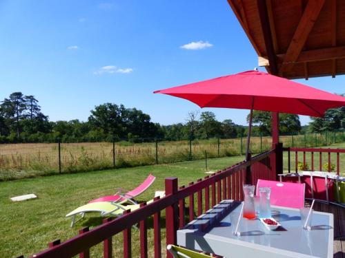 Meillard House | Gîte cosy avec terrasse, climatisation et parking - Meillard - FR-1-489-267