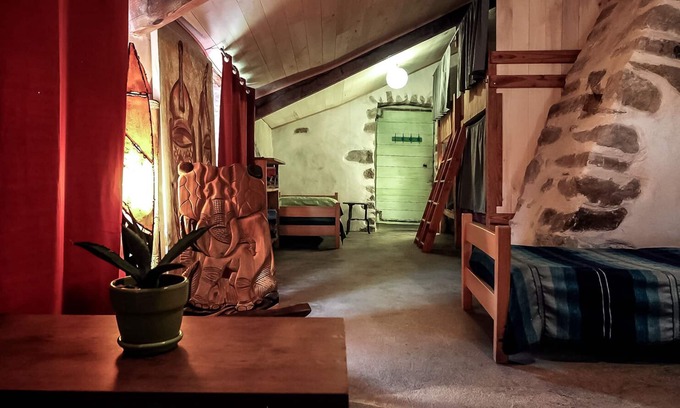 Ceilhes-et-Rocozels Hotel | Gîte D'étape Pleine Nature , Rivières Lac, Randonnées Idéal Pour les Familles