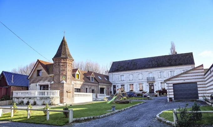 Souastre House | Gîte de la Tourelle - Confort et authenticité entre Arras et Albert