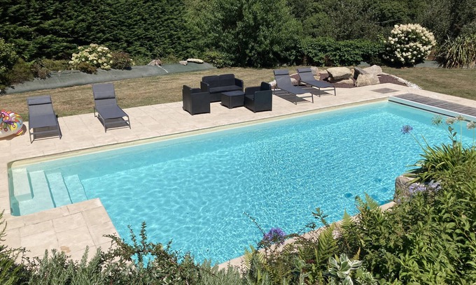 Guiler-sur-Goyen House | Gîte de Penn Ar Roz: 3 épis seaside GUILER-SUR-GOYEN, 4-5 pers, swimming pool.