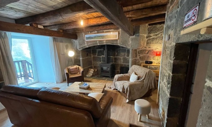 Saint-Projet-de-Salers House | Gîte du Pays-de-salers, Cantal, Classé 1