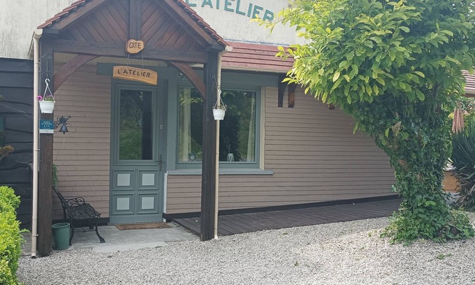 Buire-au-Bois House | GÎTE L' ATELIER sleeps 1 to 6, parking .wifi