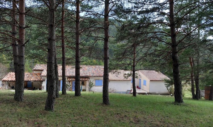 Peyroules Cabin | GÎTE LA MOUNTAGNA