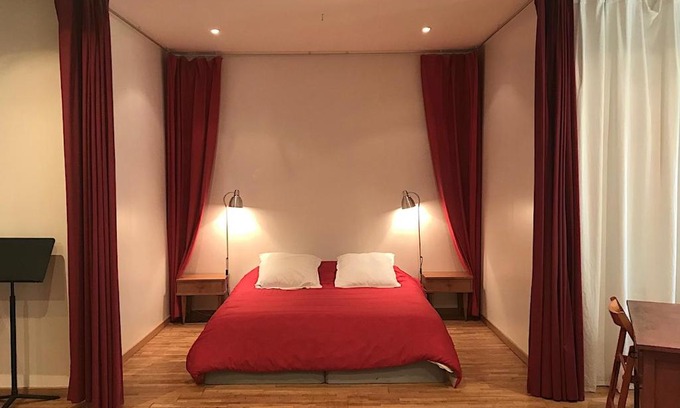 Tourny Bed & Breakfast | Gîte Le Salon de Musique