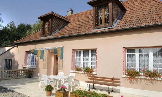 Saint-Remy-sous-Barbuise House | Gîte Saint-Remy-sous-Barbuise, 4 pièces, 6 personnes - FR-1-543-49