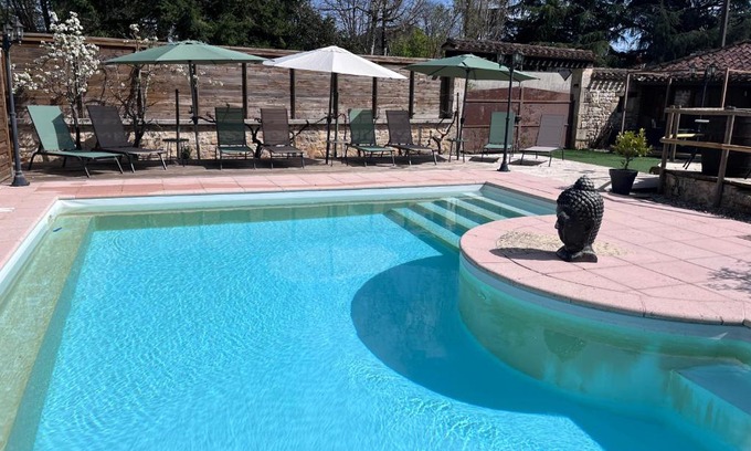 Vire-sur-Lot Bed & Breakfast | Gîtes de la chocolaterie