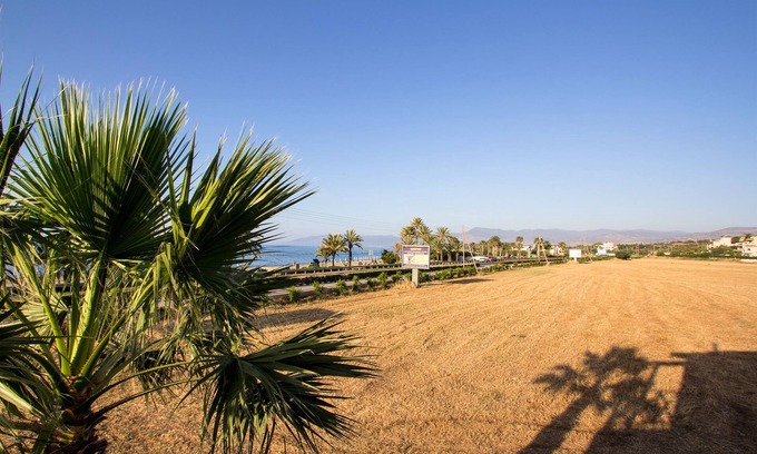 Latsi Apartment | G&E Beach Apartments