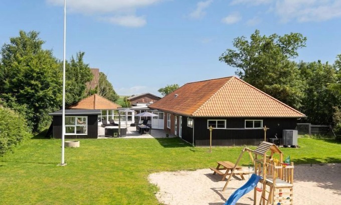 Hojer House | "Gabriele" - 17km from the sea by Interhome