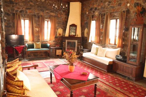 Aghios Athanasios House | Gaea Mont Chalet