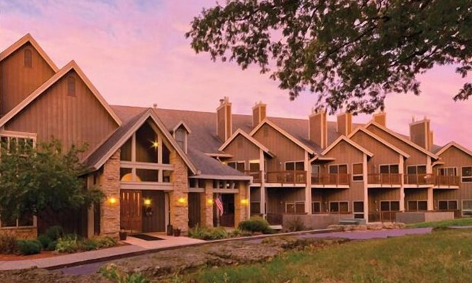 Hanover Resort | Galena Resort Studio